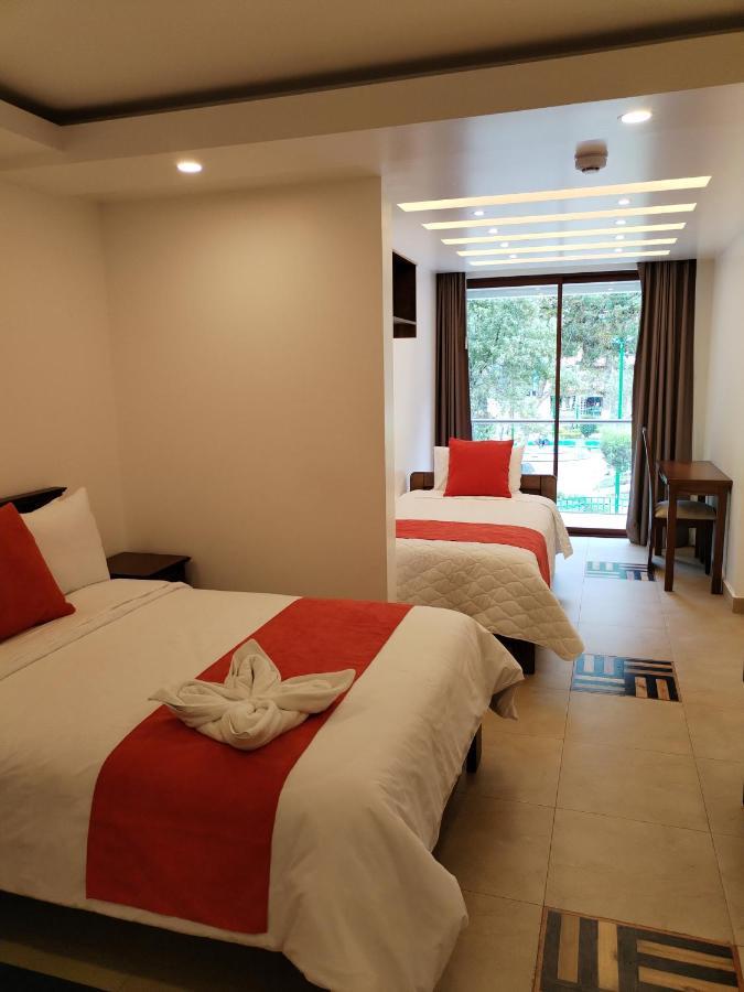 באניוס Airos Hotel מראה חיצוני תמונה