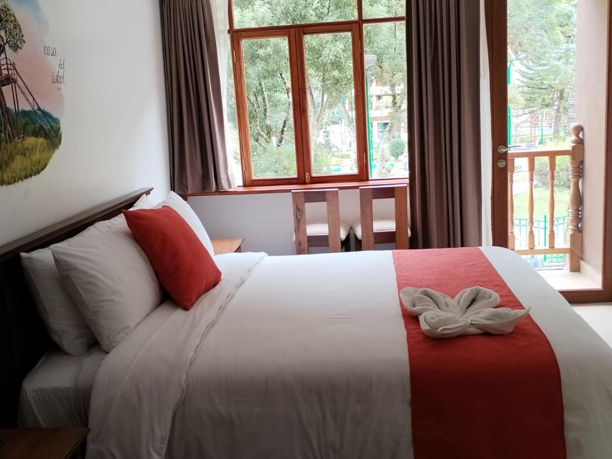 באניוס Airos Hotel מראה חיצוני תמונה