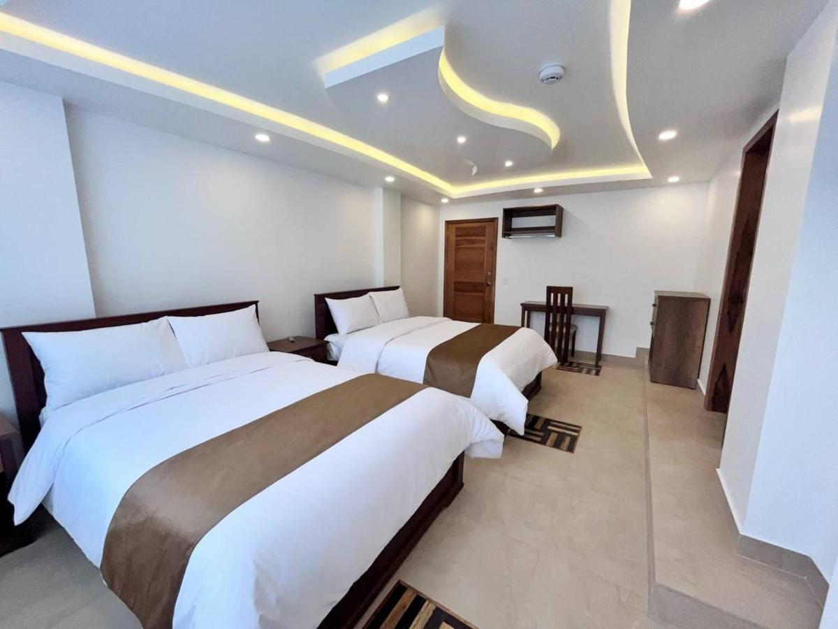 באניוס Airos Hotel מראה חיצוני תמונה