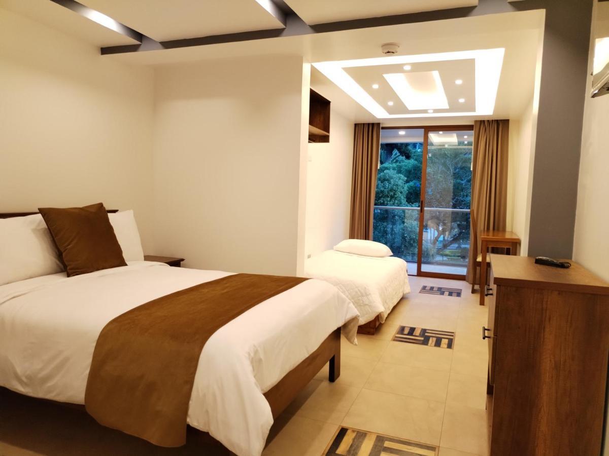באניוס Airos Hotel מראה חיצוני תמונה